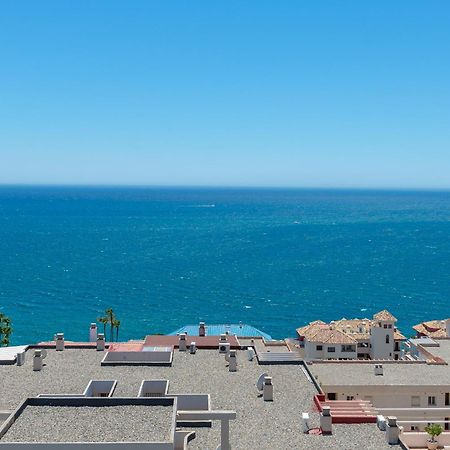 Апартаменты Luxury 4Bdr Penthouse With Sea Views Бенальмадена Экстерьер фото