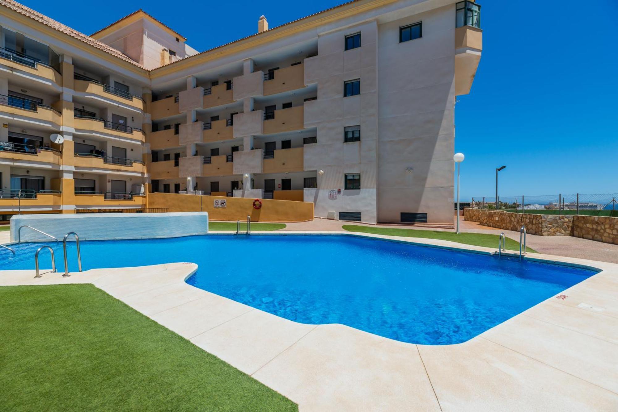 Апартаменты Luxury 4Bdr Penthouse With Sea Views Бенальмадена Экстерьер фото